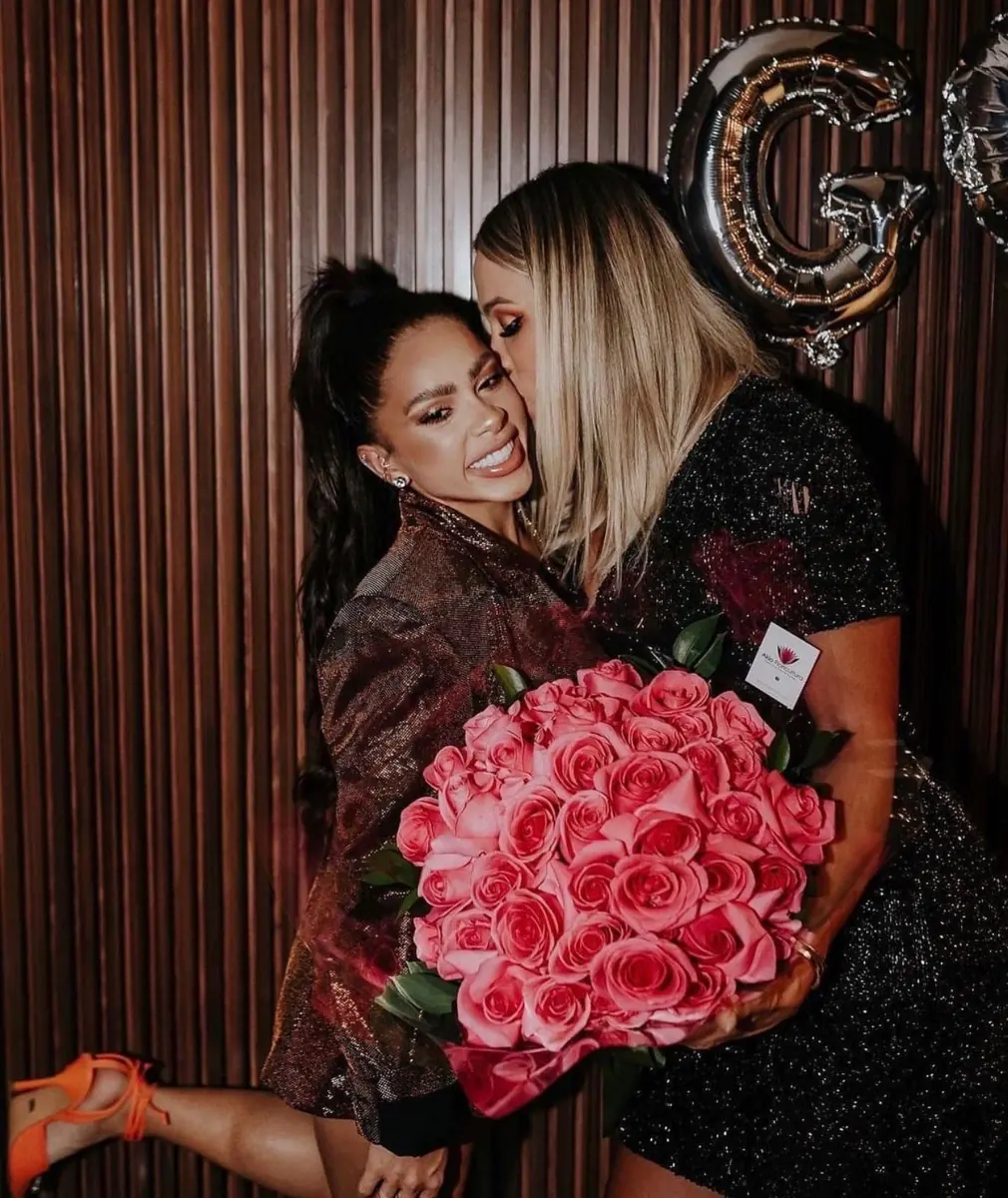 Entrega de flores Akio em Ferraz de Vasconcelos — cliente 6